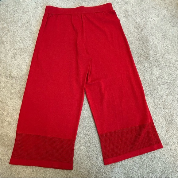 Joseph Ribkoff Red Sweater Knit Culotte crop pants with Pointelle Detail L NWOT - Picture 6 of 14